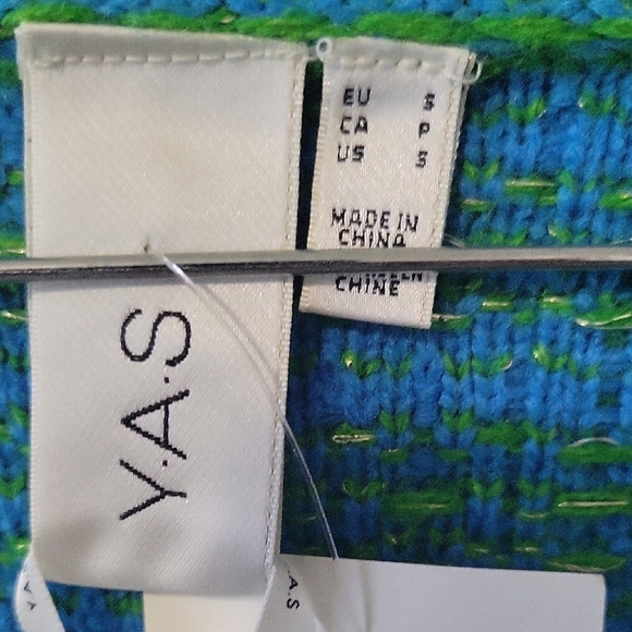 Blue and Green Women Cordegon - Picture 2 of 6